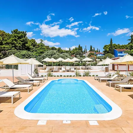 Appartamento Medena-4 By Interhome Traù