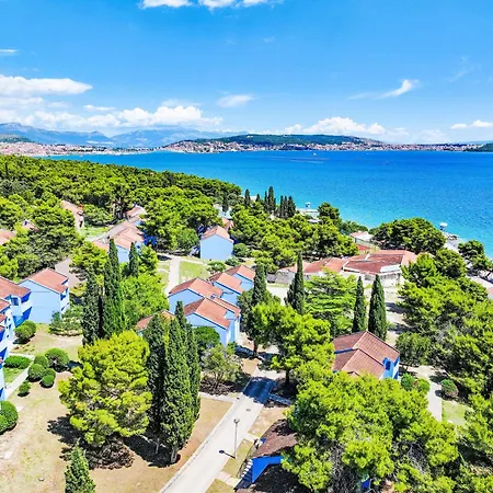 Lägenhet Medena-4 By Interhome *