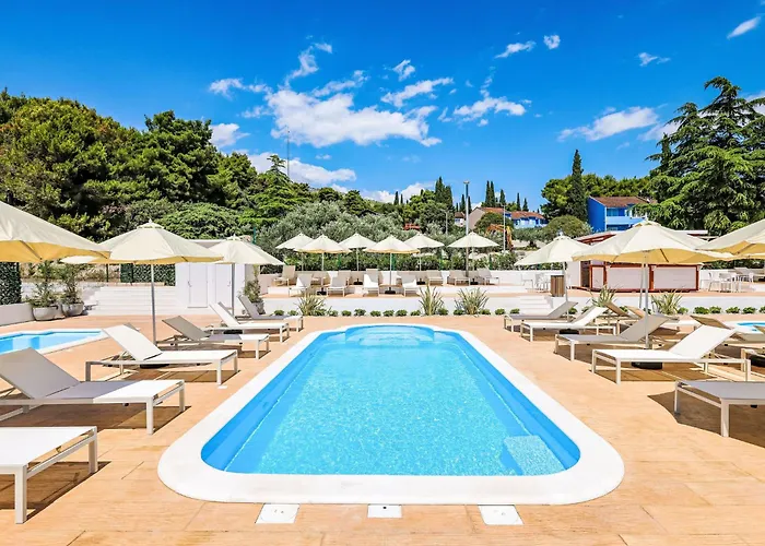 Appartement Medena-4 By Interhome Trogir