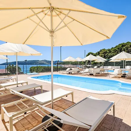 Medena-4 By Interhome شقة *